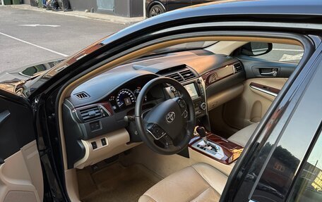 Toyota Camry, 2013 год, 1 990 000 рублей, 7 фотография
