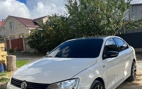 Volkswagen Jetta VI, 2013 год, 1 100 000 рублей, 21 фотография
