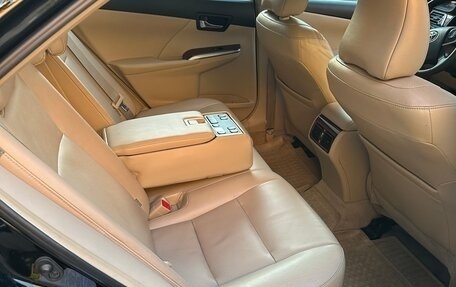 Toyota Camry, 2013 год, 1 990 000 рублей, 10 фотография