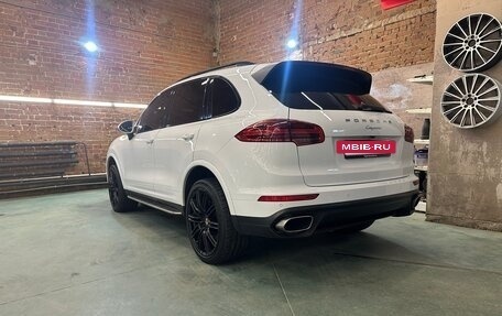 Porsche Cayenne III, 2015 год, 3 950 000 рублей, 6 фотография