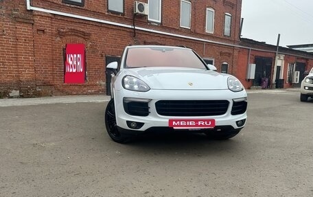 Porsche Cayenne III, 2015 год, 3 950 000 рублей, 4 фотография