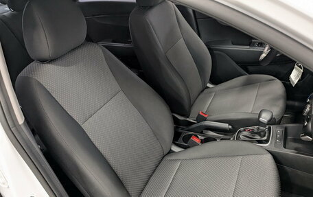 KIA Rio IV, 2021 год, 1 725 000 рублей, 23 фотография