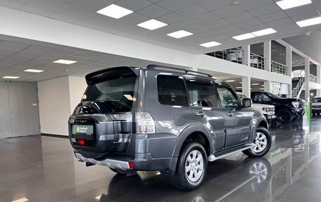 Mitsubishi Pajero IV, 2015 год, 2 495 000 рублей, 2 фотография