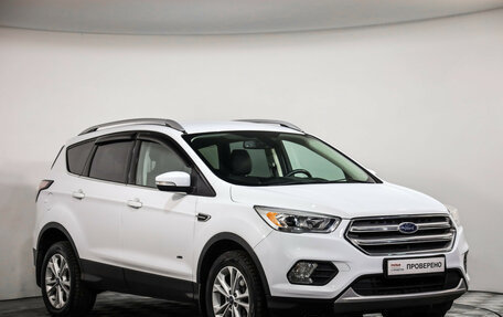 Ford Kuga III, 2017 год, 1 799 000 рублей, 3 фотография