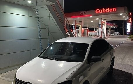 Volkswagen Polo VI (EU Market), 2014 год, 290 000 рублей, 2 фотография
