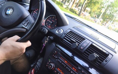 BMW 1 серия, 2008 год, 800 000 рублей, 14 фотография