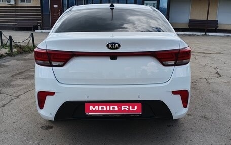 KIA Rio IV, 2019 год, 1 390 000 рублей, 10 фотография