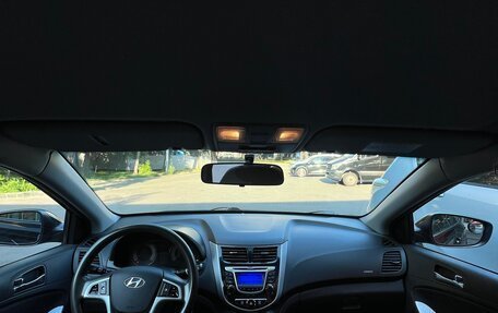 Hyundai Solaris II рестайлинг, 2013 год, 550 000 рублей, 9 фотография