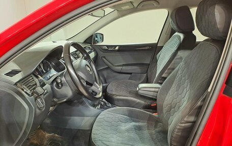 Skoda Rapid I, 2017 год, 1 097 000 рублей, 14 фотография