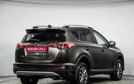 Toyota RAV4, 2019 год, 2 489 000 рублей, 6 фотография
