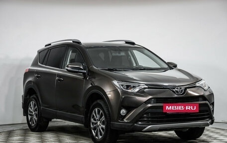 Toyota RAV4, 2019 год, 2 489 000 рублей, 3 фотография
