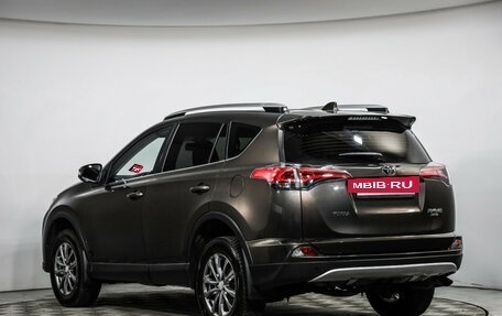Toyota RAV4, 2019 год, 2 489 000 рублей, 8 фотография