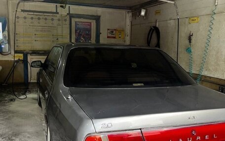 Nissan Laurel VIII, 1994 год, 200 000 рублей, 3 фотография