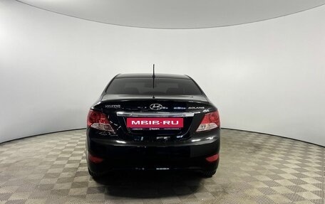 Hyundai Solaris II рестайлинг, 2013 год, 750 000 рублей, 4 фотография
