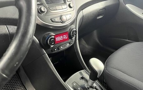 Hyundai Solaris II рестайлинг, 2013 год, 750 000 рублей, 12 фотография