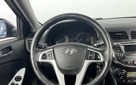 Hyundai Solaris II рестайлинг, 2013 год, 750 000 рублей, 17 фотография