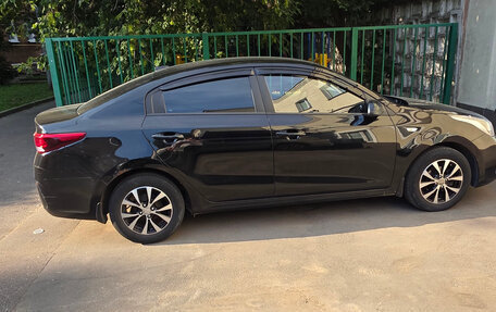 KIA Rio IV, 2017 год, 890 000 рублей, 4 фотография