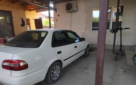 Toyota Corolla, 2000 год, 400 000 рублей, 2 фотография
