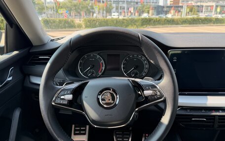 Skoda Octavia IV, 2021 год, 2 300 000 рублей, 17 фотография