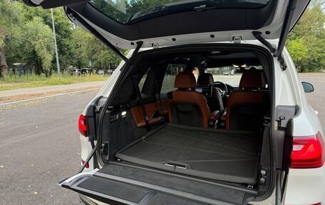 BMW X7, 2021 год, 9 900 000 рублей, 17 фотография