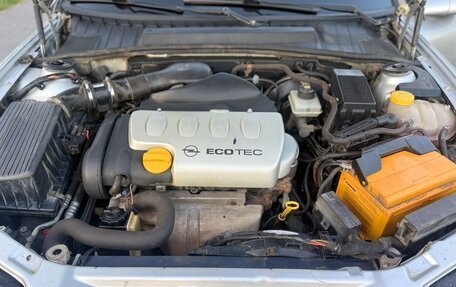 Opel Vectra B рестайлинг, 2000 год, 297 000 рублей, 11 фотография