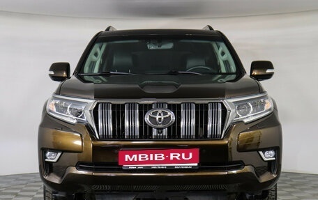 Toyota Land Cruiser Prado 150 рестайлинг 2, 2018 год, 5 347 000 рублей, 3 фотография