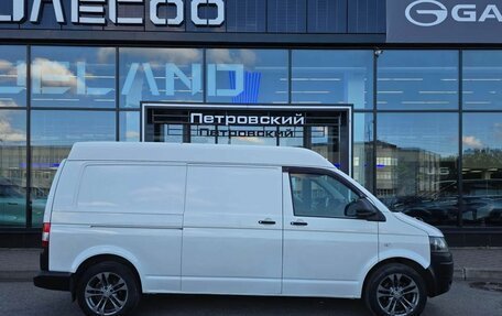 Volkswagen Transporter T5 рестайлинг, 2010 год, 1 300 000 рублей, 5 фотография