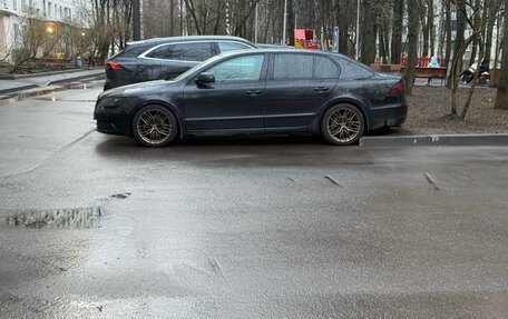 Skoda Superb III рестайлинг, 2013 год, 1 600 000 рублей, 6 фотография