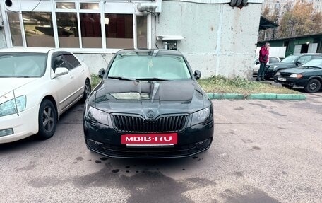 Skoda Superb III рестайлинг, 2013 год, 1 600 000 рублей, 12 фотография