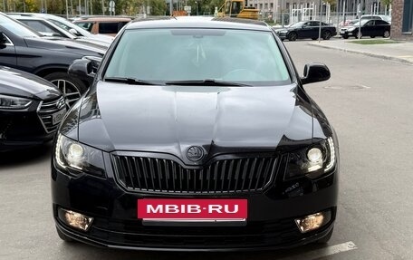 Skoda Superb III рестайлинг, 2013 год, 1 600 000 рублей, 17 фотография