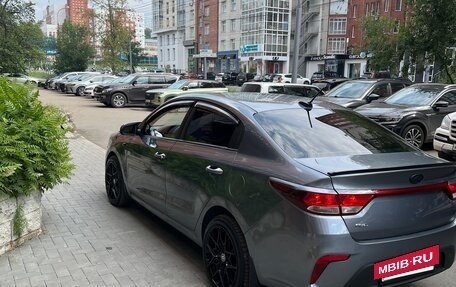 KIA Rio IV, 2017 год, 1 050 000 рублей, 2 фотография