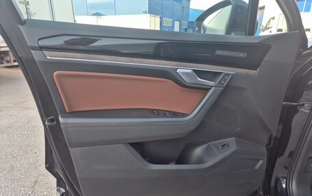 Volkswagen Touareg III, 2020 год, 4 215 000 рублей, 17 фотография