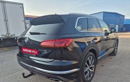 Volkswagen Touareg III, 2020 год, 4 215 000 рублей, 10 фотография
