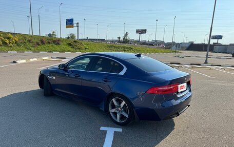Jaguar XE I рестайлинг, 2015 год, 1 590 000 рублей, 4 фотография