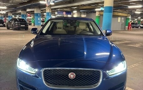 Jaguar XE I рестайлинг, 2015 год, 1 590 000 рублей, 8 фотография