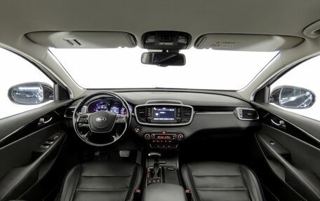 KIA Sorento II рестайлинг, 2018 год, 2 790 000 рублей, 8 фотография
