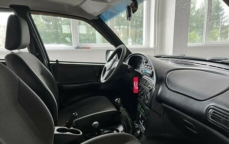 Chevrolet Niva I рестайлинг, 2018 год, 680 000 рублей, 16 фотография