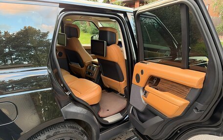 Land Rover Range Rover IV рестайлинг, 2021 год, 8 000 000 рублей, 4 фотография