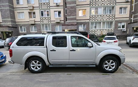 Nissan Navara (Frontier), 2008 год, 850 000 рублей, 3 фотография