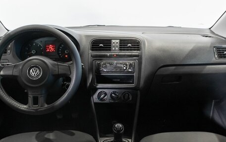 Volkswagen Polo VI (EU Market), 2014 год, 860 000 рублей, 6 фотография