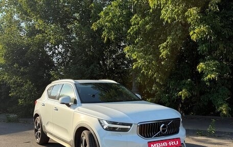 Volvo XC40 I, 2018 год, 3 750 000 рублей, 2 фотография