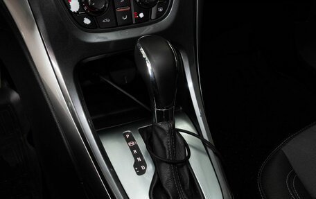 Opel Astra J, 2013 год, 870 000 рублей, 13 фотография