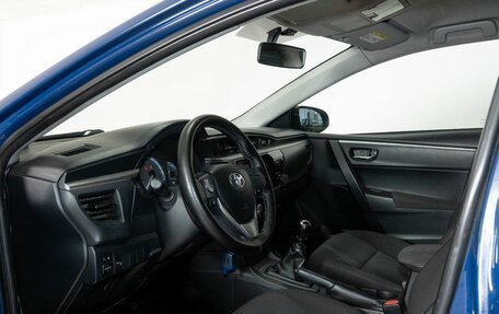 Toyota Corolla, 2013 год, 900 000 рублей, 5 фотография