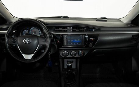 Toyota Corolla, 2013 год, 900 000 рублей, 7 фотография