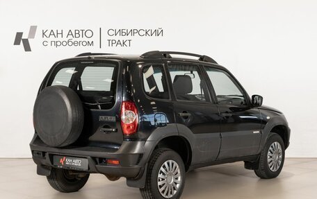 Chevrolet Niva I рестайлинг, 2017 год, 765 200 рублей, 3 фотография