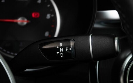 Mercedes-Benz C-Класс, 2018 год, 3 298 000 рублей, 12 фотография