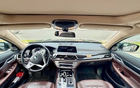 BMW 7 серия, 2017 год, 3 800 000 рублей, 7 фотография