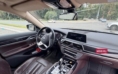 BMW 7 серия, 2017 год, 3 800 000 рублей, 11 фотография