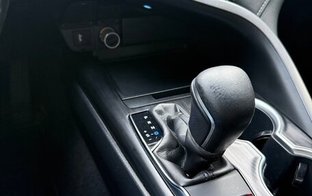 Toyota Camry, 2021 год, 2 300 000 рублей, 21 фотография