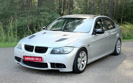 BMW 3 серия, 2005 год, 1 000 000 рублей, 2 фотография
